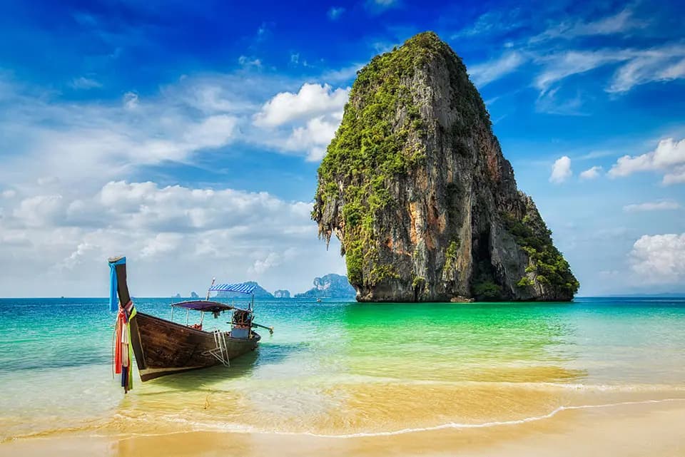 Imperios de Asia: Dubái, Tailandia, Phuket y Japón 2027